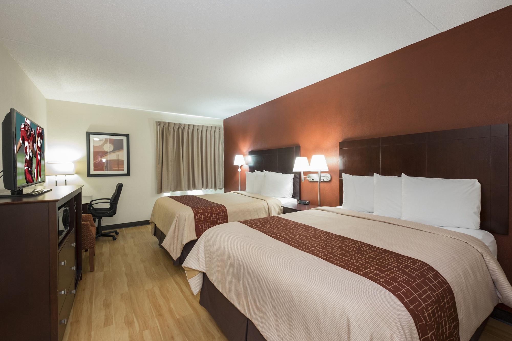 Red Roof Inn & Suites Cincinnati North-Мейсон Экстерьер фото