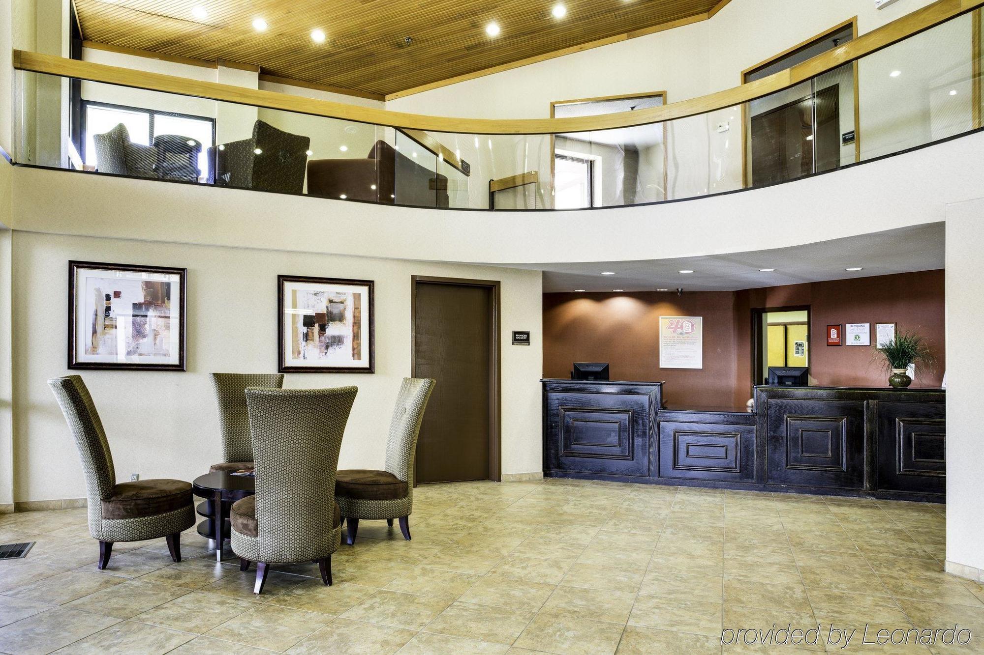 Red Roof Inn & Suites Cincinnati North-Мейсон Экстерьер фото